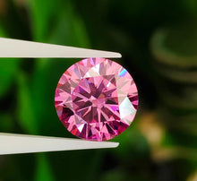 Load image into Gallery viewer, Loose VVS1 Pink Moissanite Round Brilliant Cut