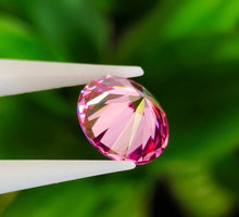 Load image into Gallery viewer, Loose VVS1 Pink Moissanite Round Brilliant Cut