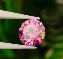 Load image into Gallery viewer, Loose VVS1 Pink Moissanite Round Brilliant Cut