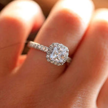 Load image into Gallery viewer, Moissanite Princess Cut Halo Ring Set in 14k Gold