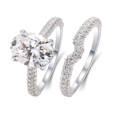 Load image into Gallery viewer, Moissanite 2.50ct Oval Engagement Ring and Wedding Band Set in 14k Gold